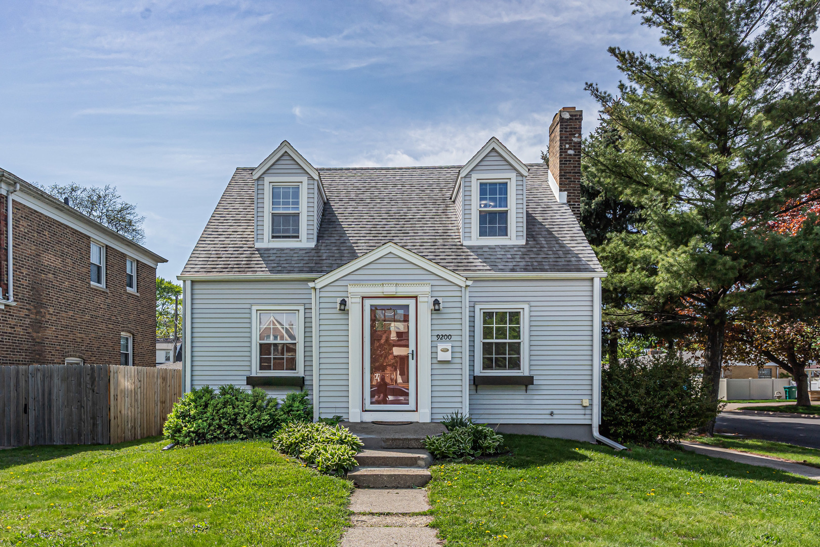 9200 S St. Louis Avenue, Evergreen Park, IL