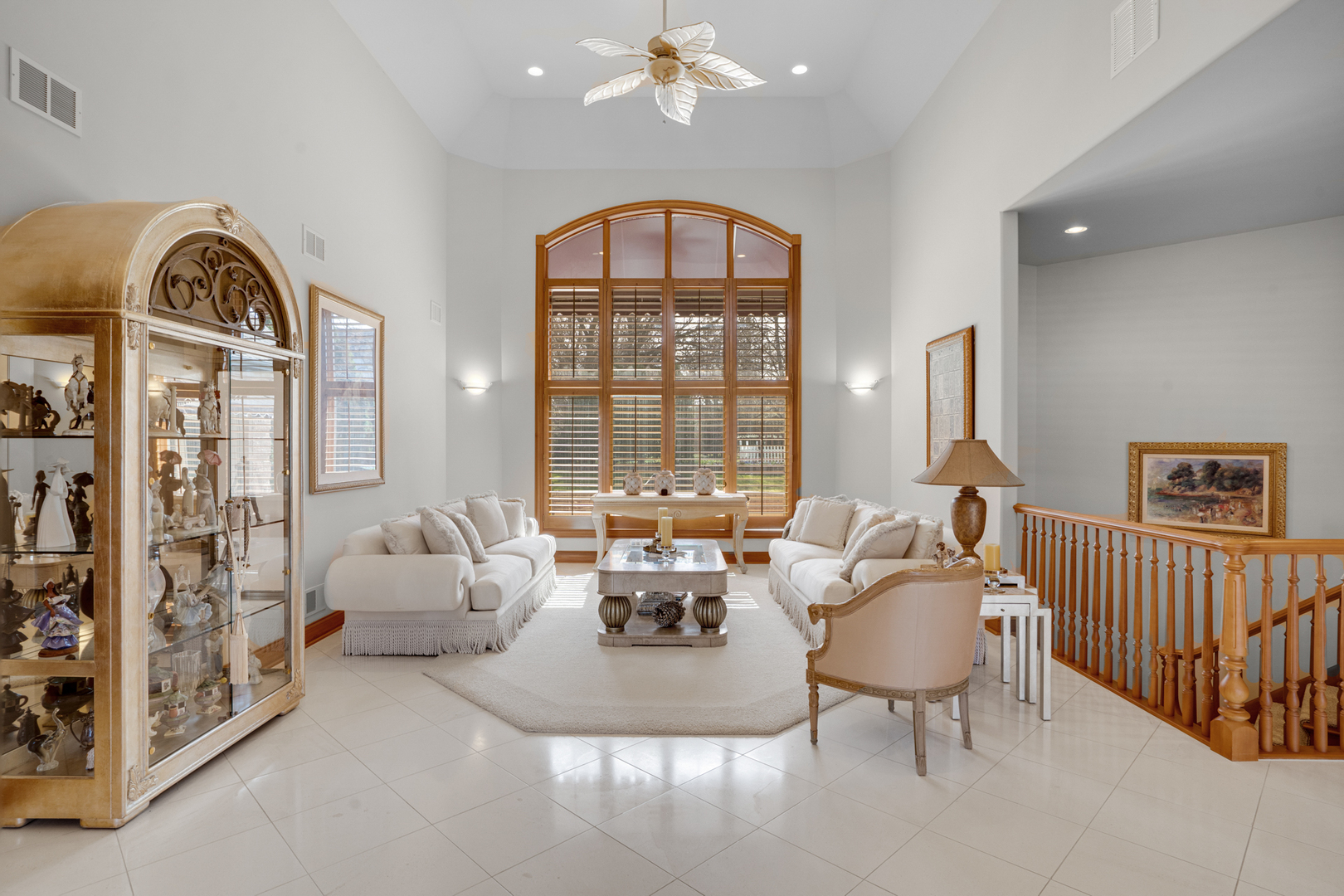 61 Overlook Drive, Golf, IL
