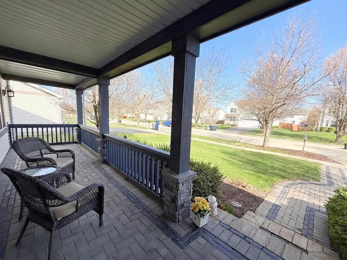 1739 Newbridge Circle, Elgin, IL