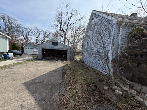 543 Arbor Drive, Round Lake Park, IL