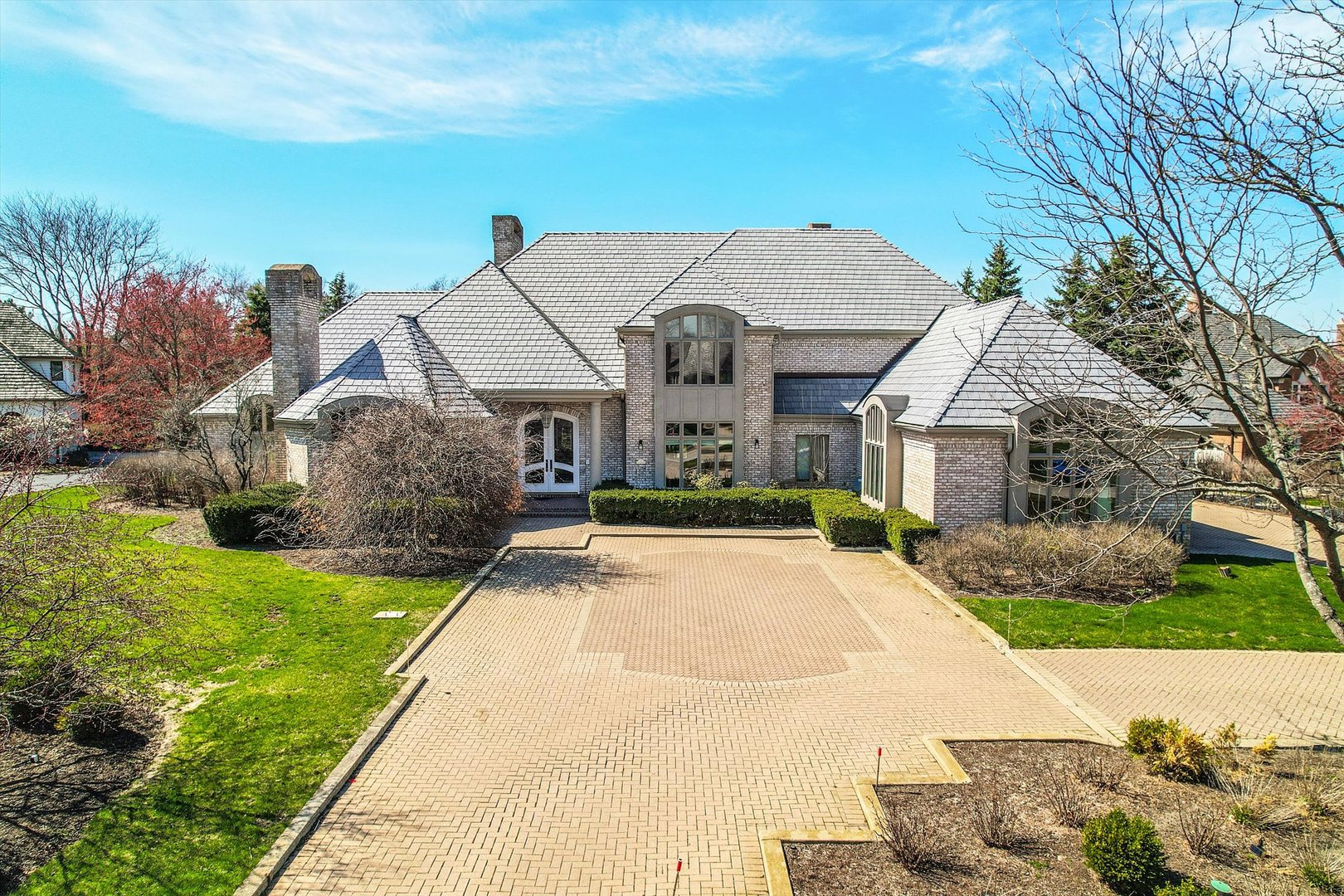 140 Braymore Court, Inverness, IL