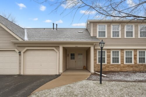 2838 Meadow Lane #W-2, Schaumburg, IL
