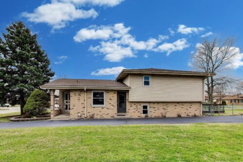 12044 S Holmberg Court, Alsip, IL