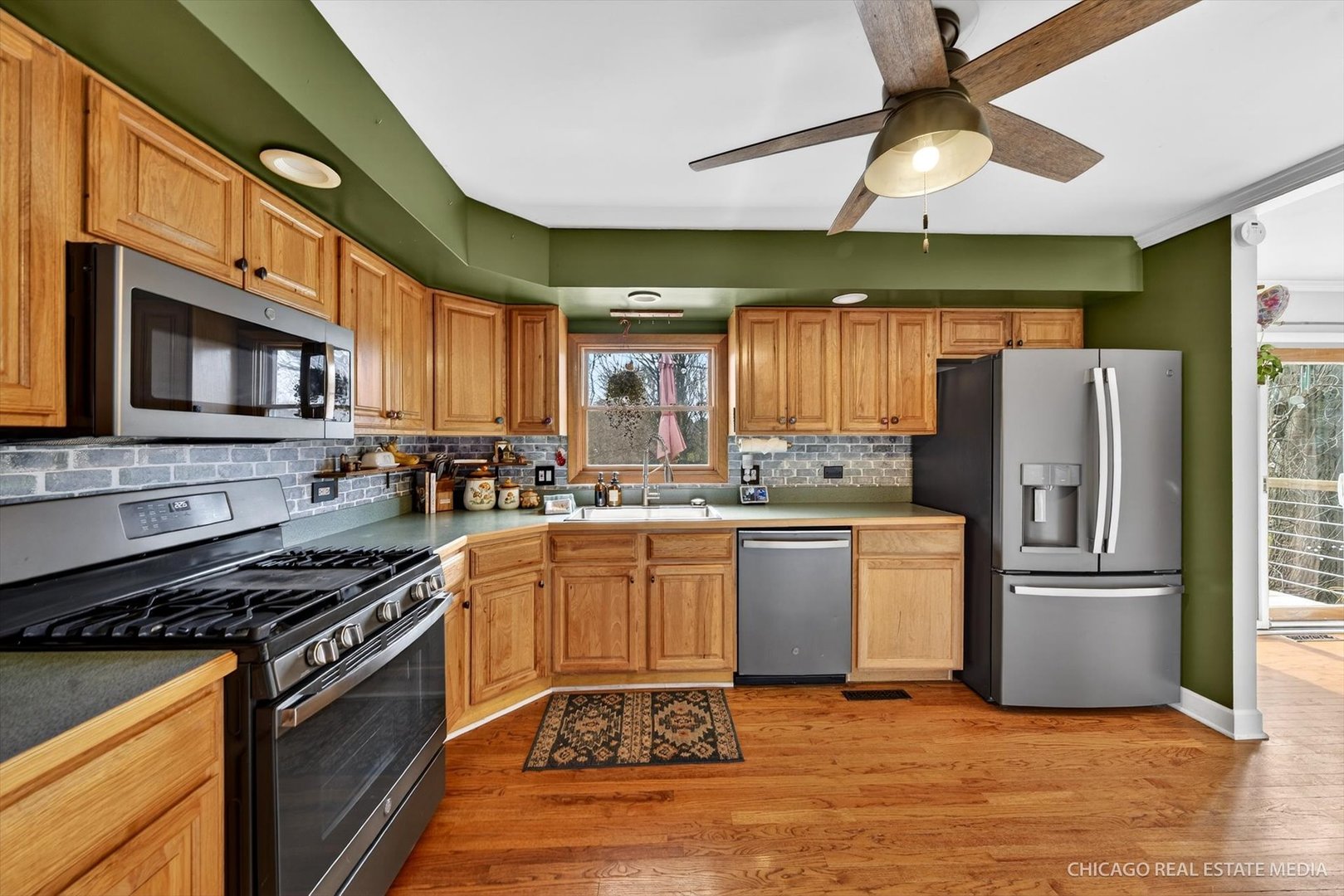 1214 Jill Peak Drive, Sleepy Hollow, IL