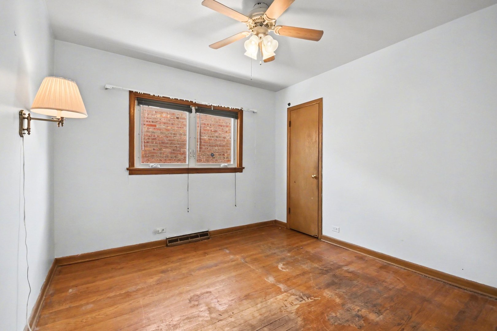 6634 W 64th Street, Chicago, IL