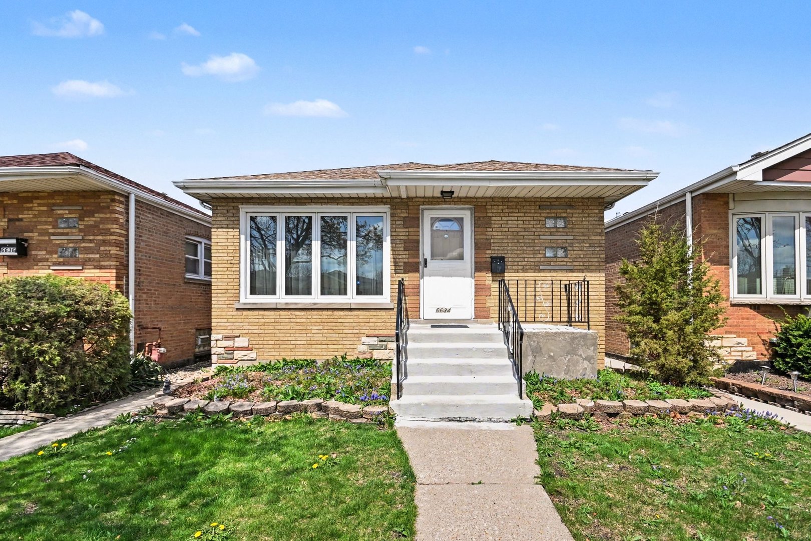 6634 W 64th Street, Chicago, IL