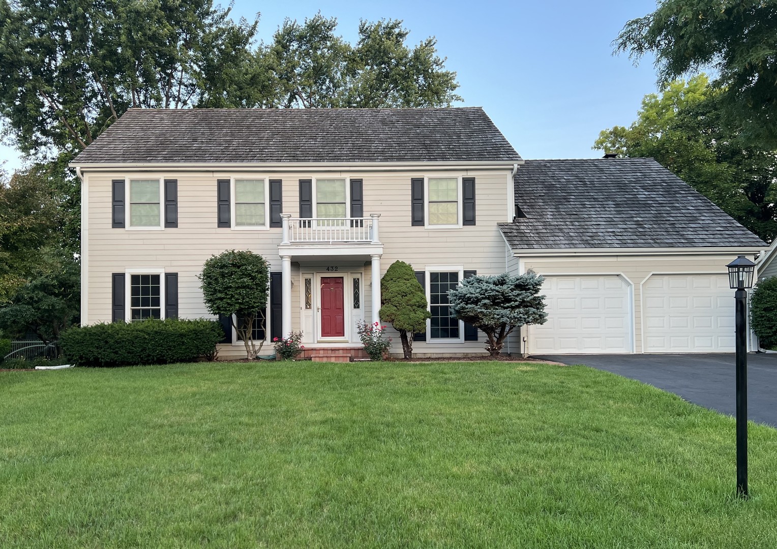 432 Whitney Drive, Barrington, IL