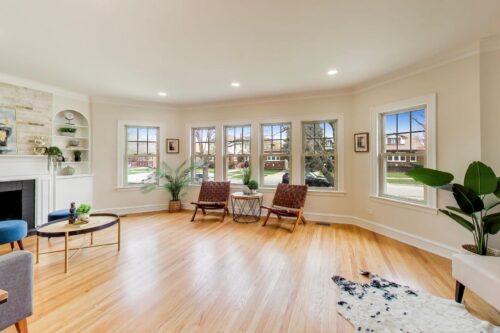 1442 S 15th Avenue, Maywood, IL