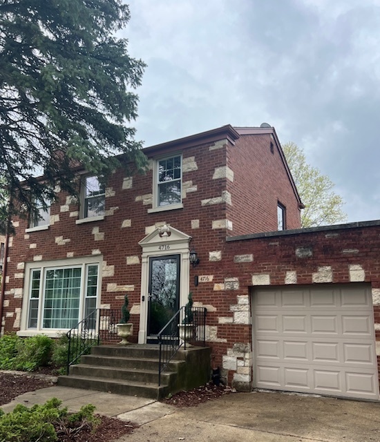 4716 Wolf Road, Western Springs, IL