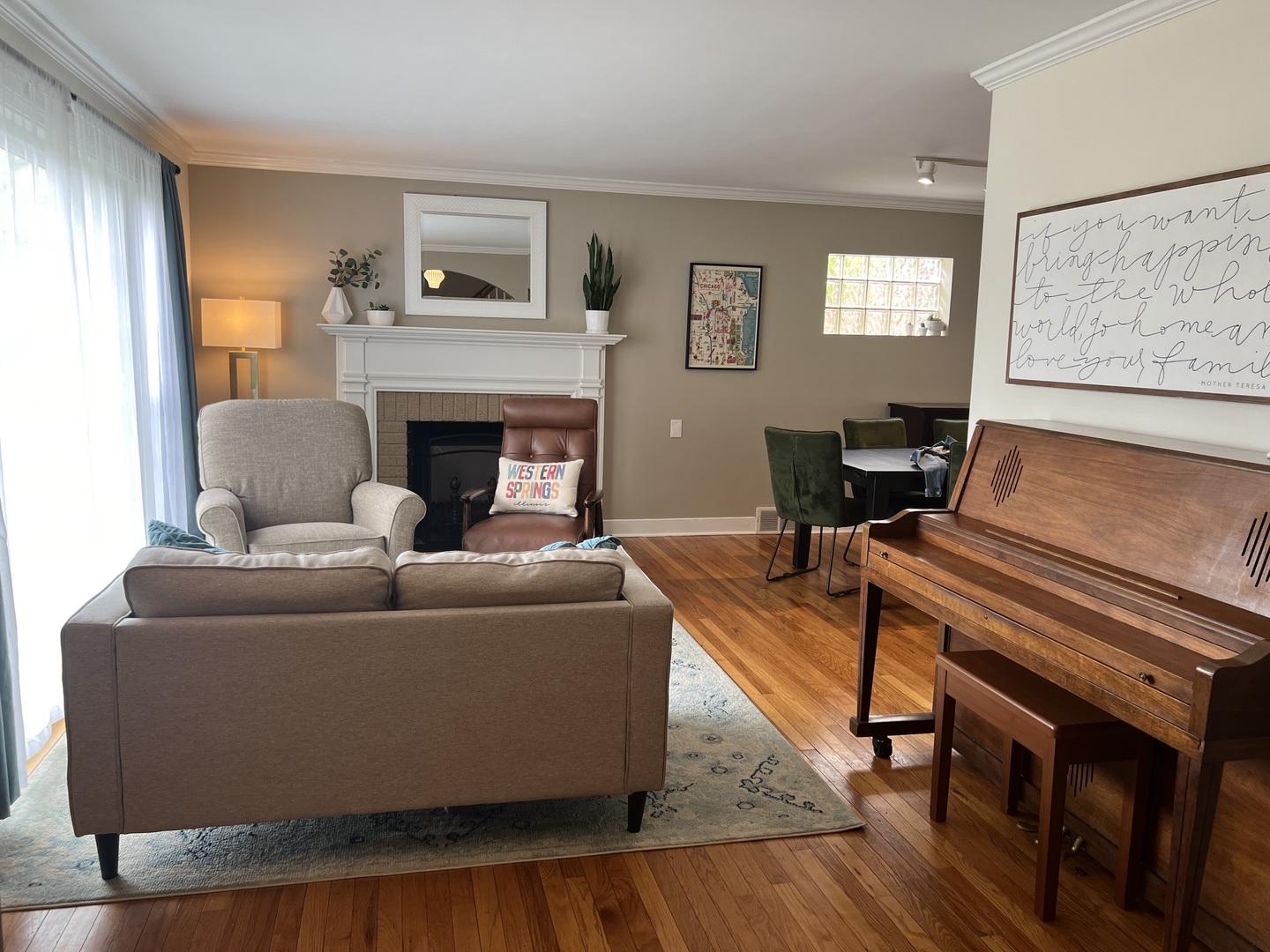 4716 Wolf Road, Western Springs, IL