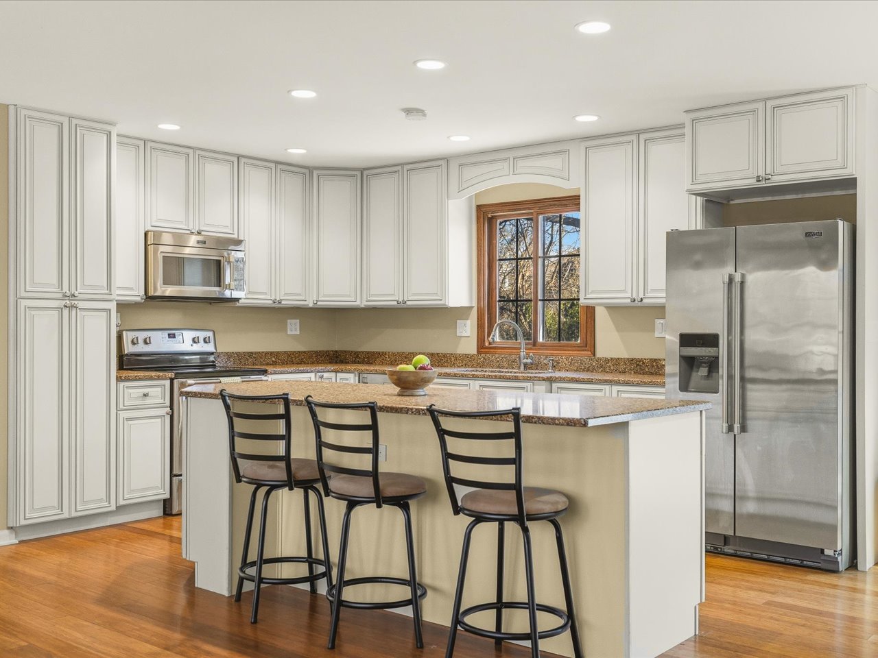 545 Andrew Lane, Lake Zurich, IL