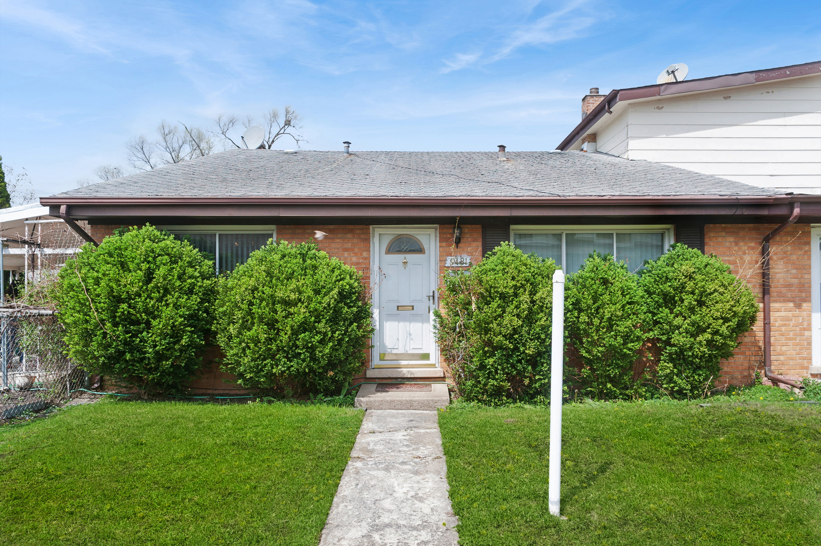 9481 Park Lane, Des Plaines, IL