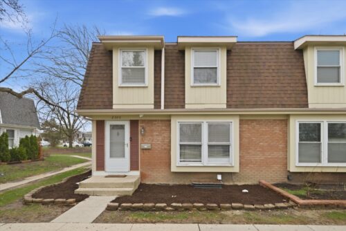 2308 Andover Court, Schaumburg, IL