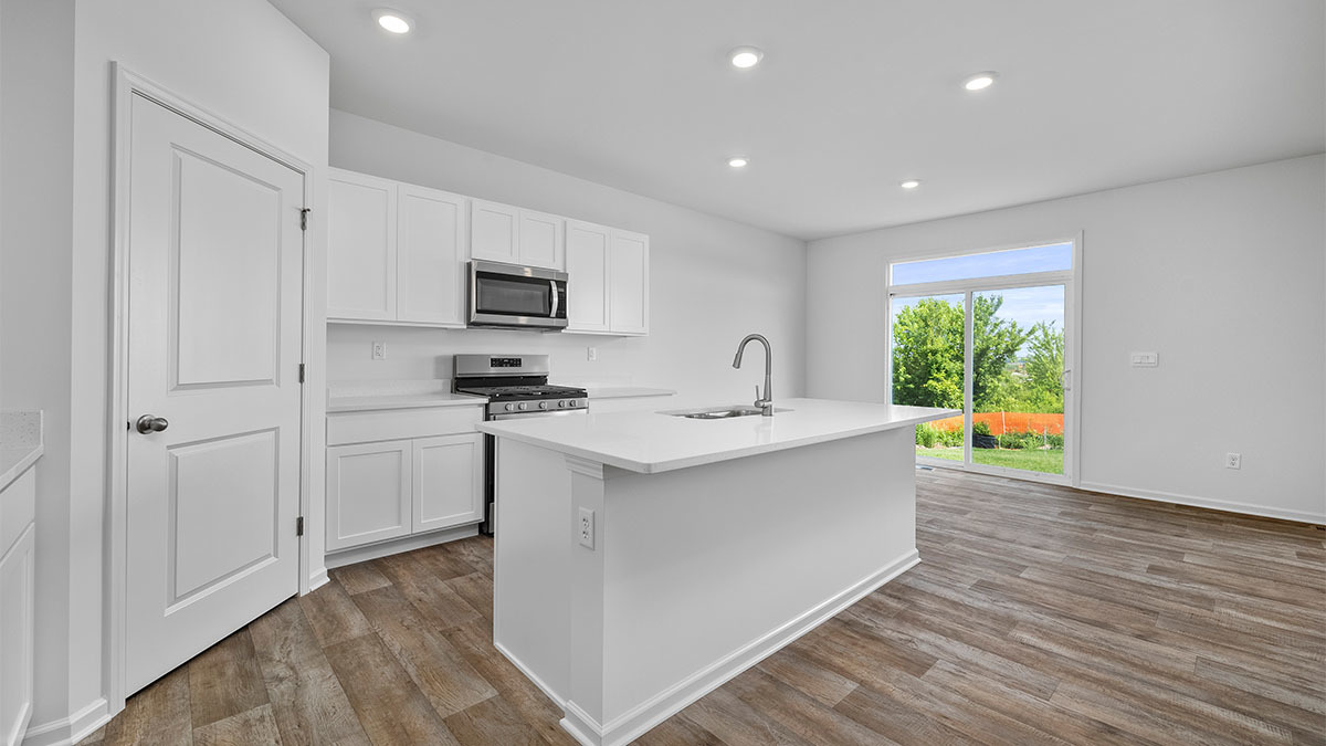 863 Cascade Court, Pingree Grove, IL