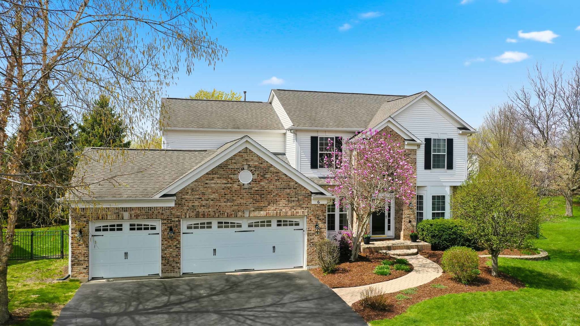 6 Reedsworth Court, Algonquin, IL