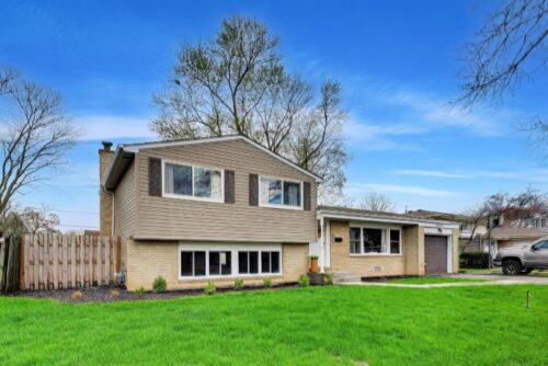 1605 W Lexington Drive, Arlington Heights, IL