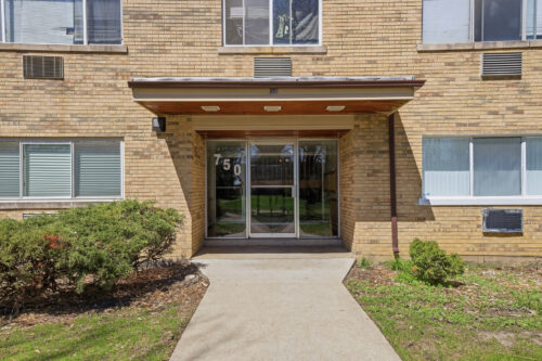 750 Dempster Street #CG4, Mount Prospect, IL