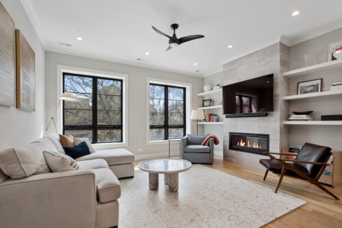 2004 W Addison Street #2W, Chicago, IL