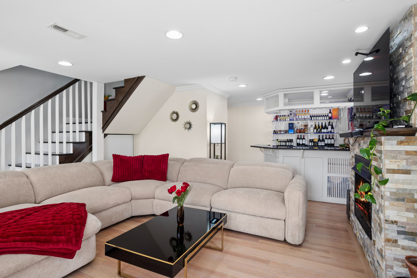 1801 N 39th Avenue, Stone Park, IL