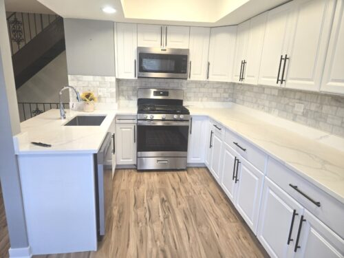 360 Inverrary Lane, Deerfield, IL