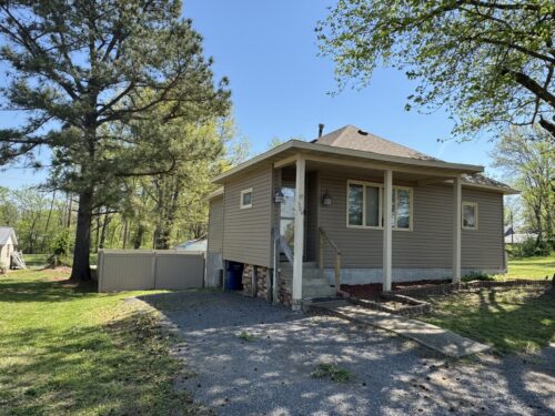 504 S Sunny Slope Street, West Frankfort, IL