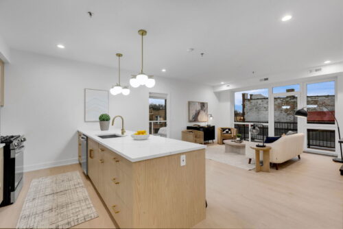 3204 N Kostner Avenue #301, Chicago, IL