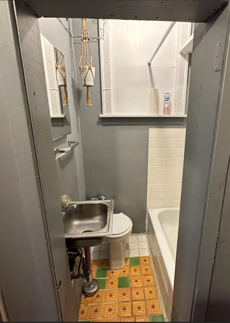 2354 N Saint Louis Avenue, Chicago, IL