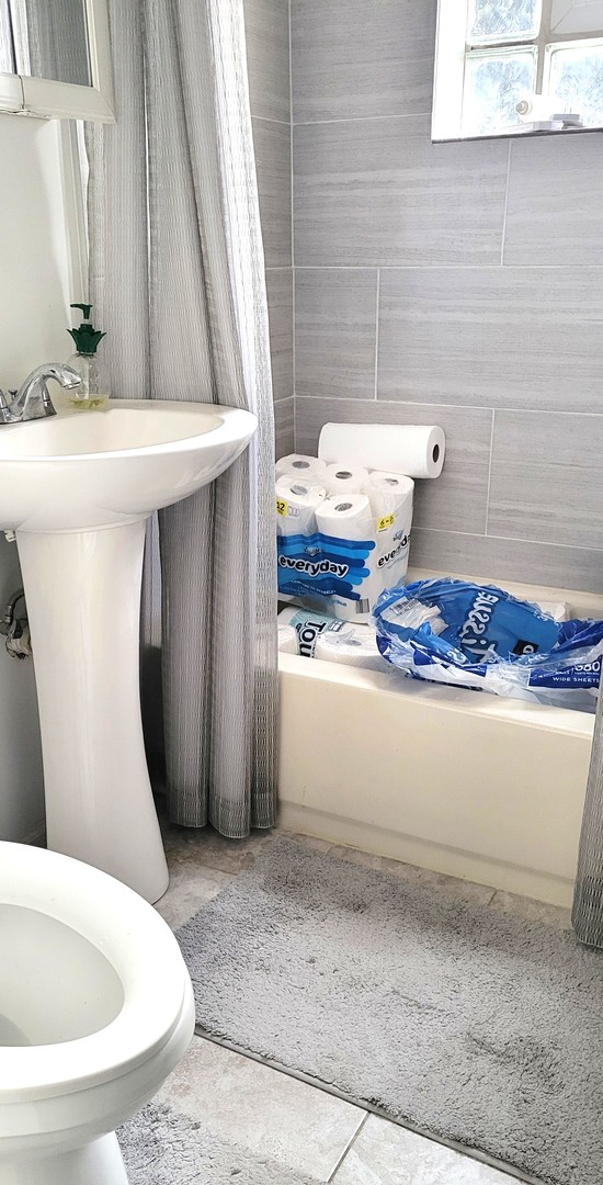 7341-43 W Irving Park Road, Chicago, IL