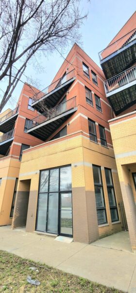 4002 S WESTERN Avenue #4, Chicago, IL