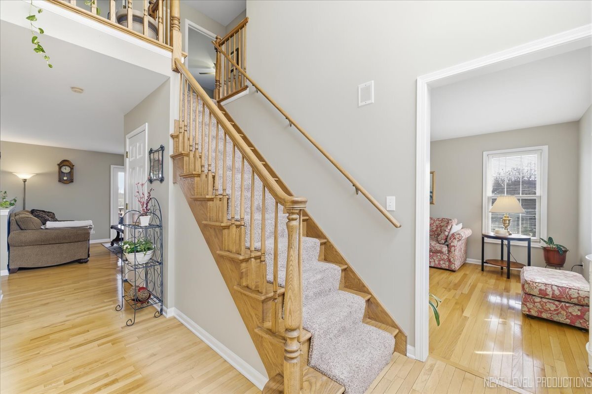 2984 Marshfield Court, Elgin, IL