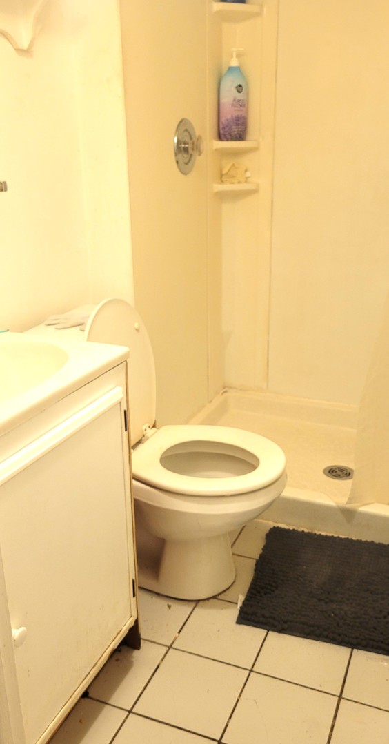 7339 W Irving Park Road, Chicago, IL
