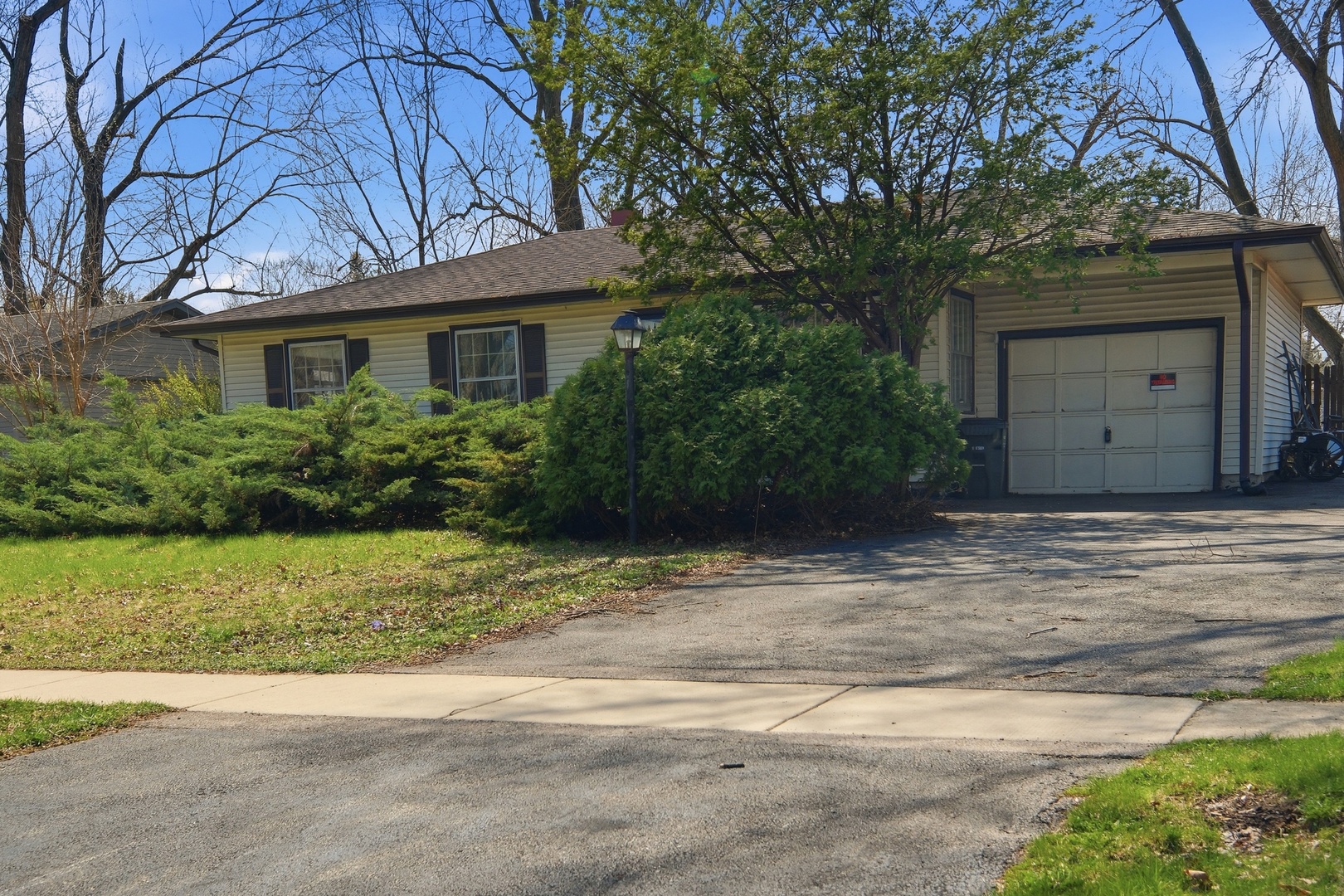 30W125 Claymore Lane, Naperville, IL
