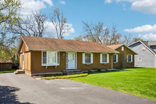 407 Fairfield Drive, Island Lake, IL