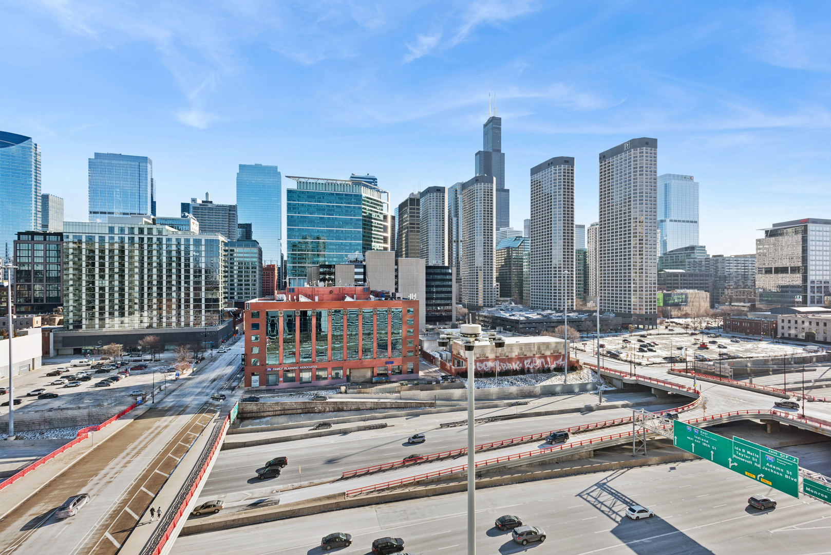 737 W Washington Boulevard #1003, Chicago, IL