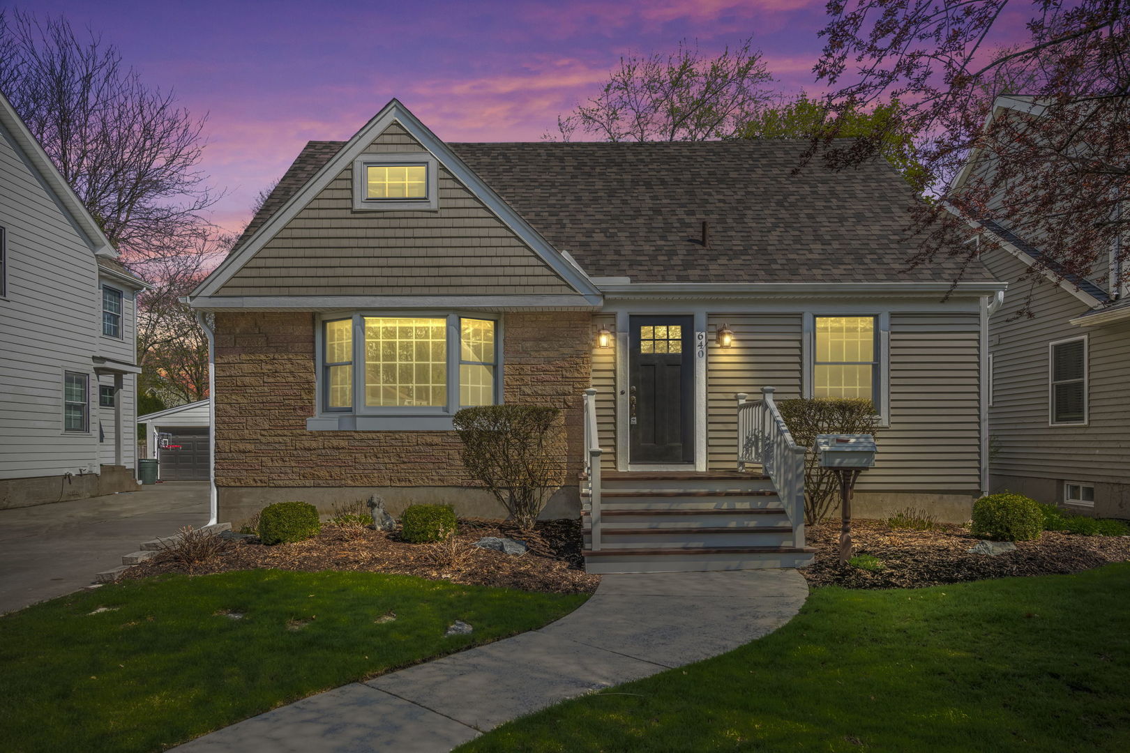 640 Meadow Lane, Libertyville, IL