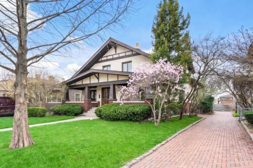 82 Lawton Road, Riverside, IL