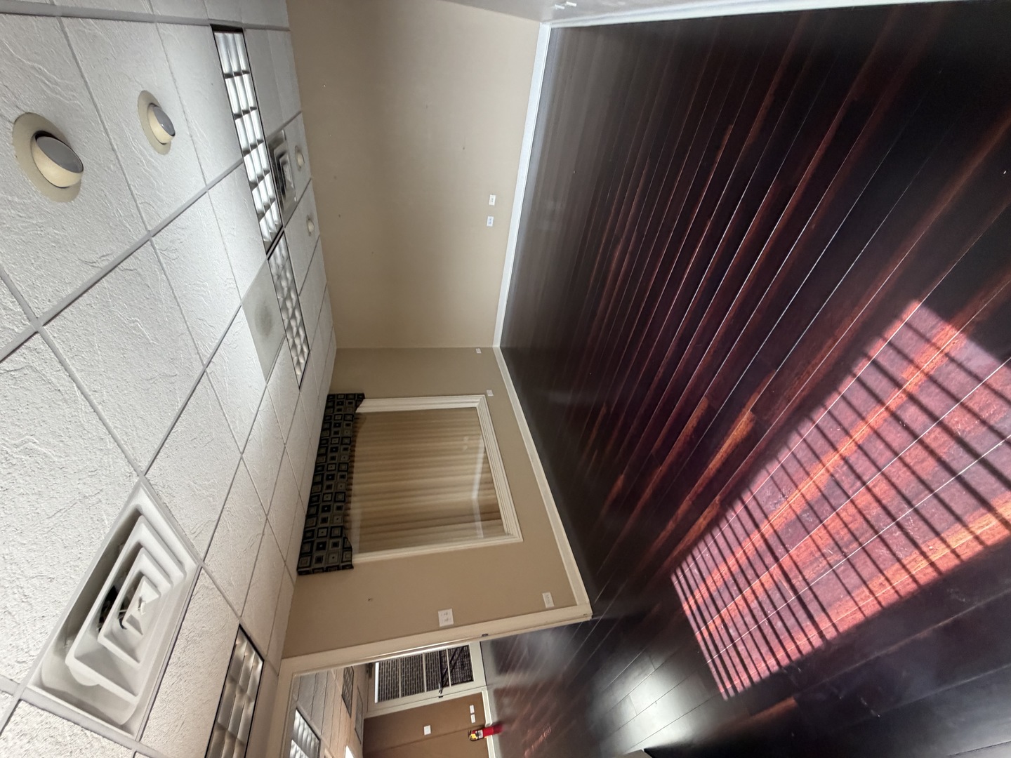 6500 W College Drive, Palos Heights, IL