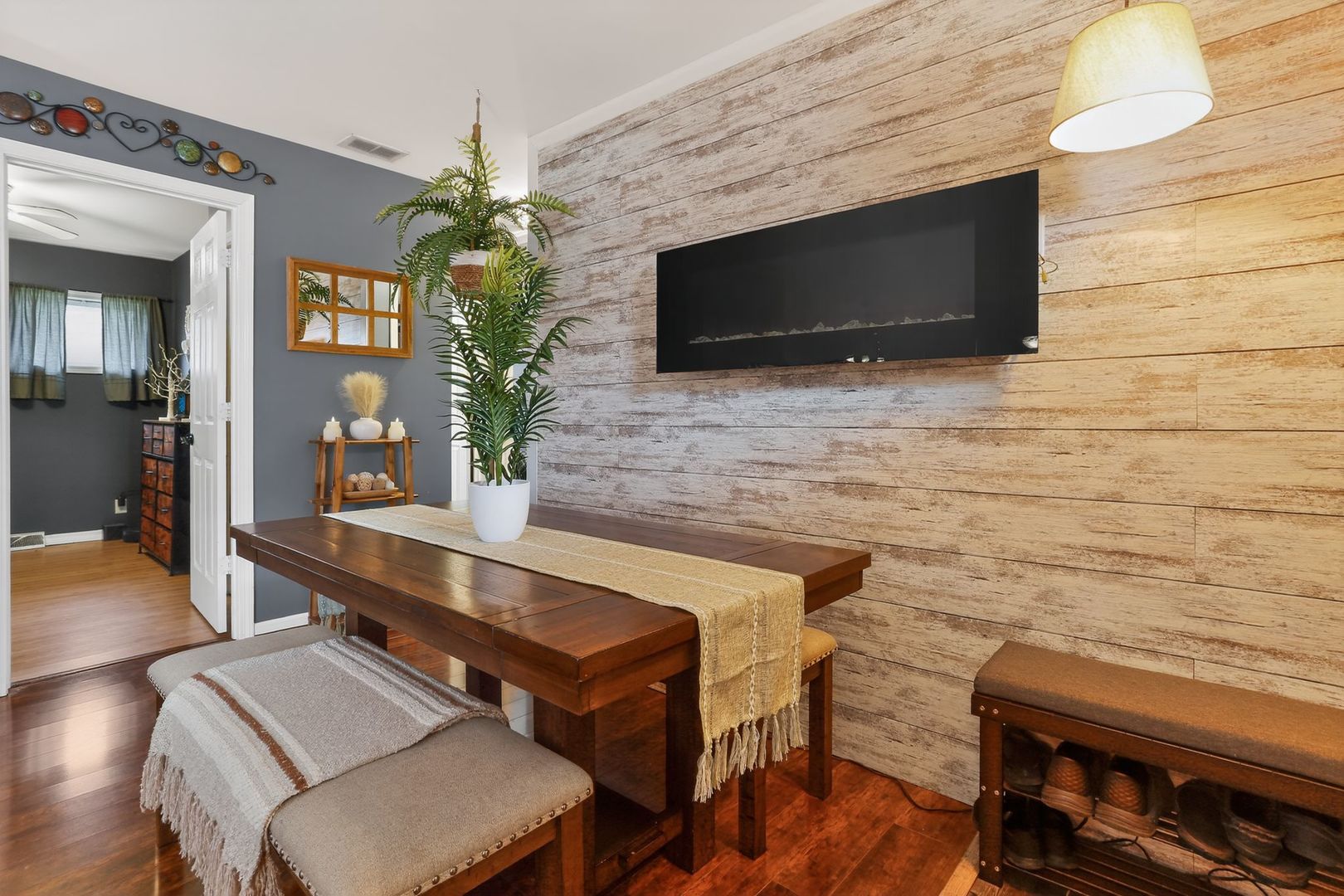 14308 S Kenneth Avenue, Midlothian, IL