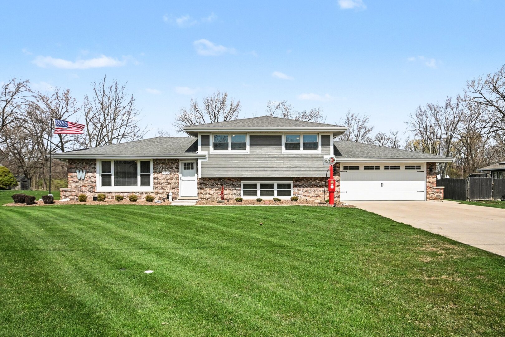 11612 N Brightway Drive, Mokena, IL
