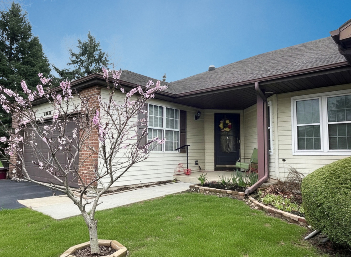20838 W Peppertree Court, Plainfield, IL