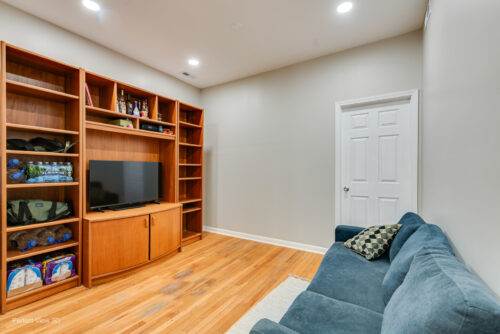 4909 N Avers Avenue #3, Chicago, IL