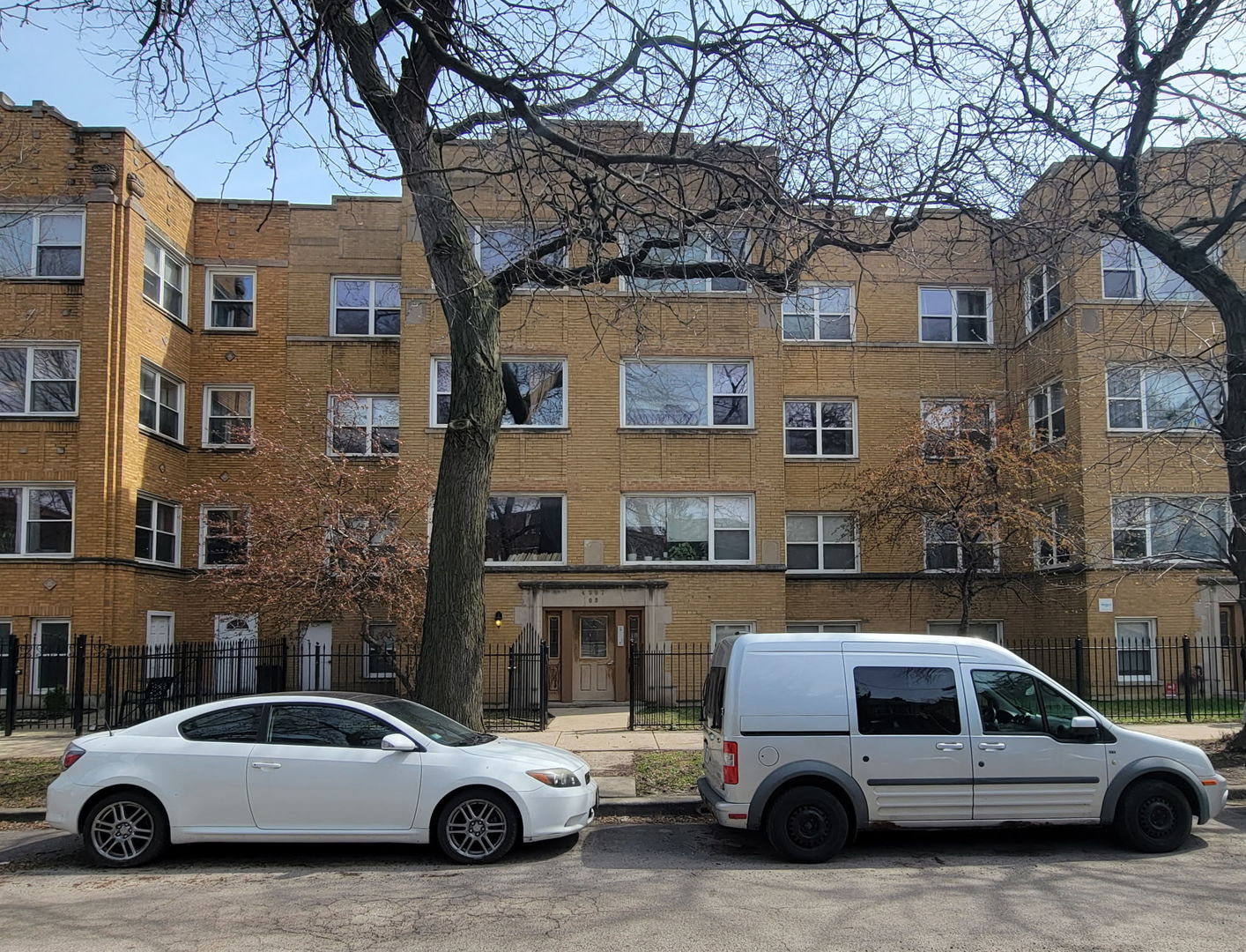 4909 N Avers Avenue #3, Chicago, IL