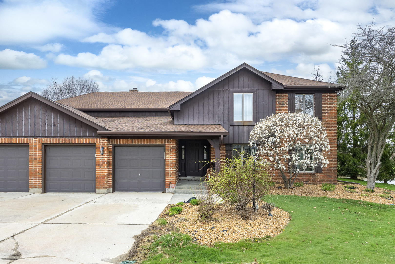 90 Golf View Lane #A, Frankfort, IL