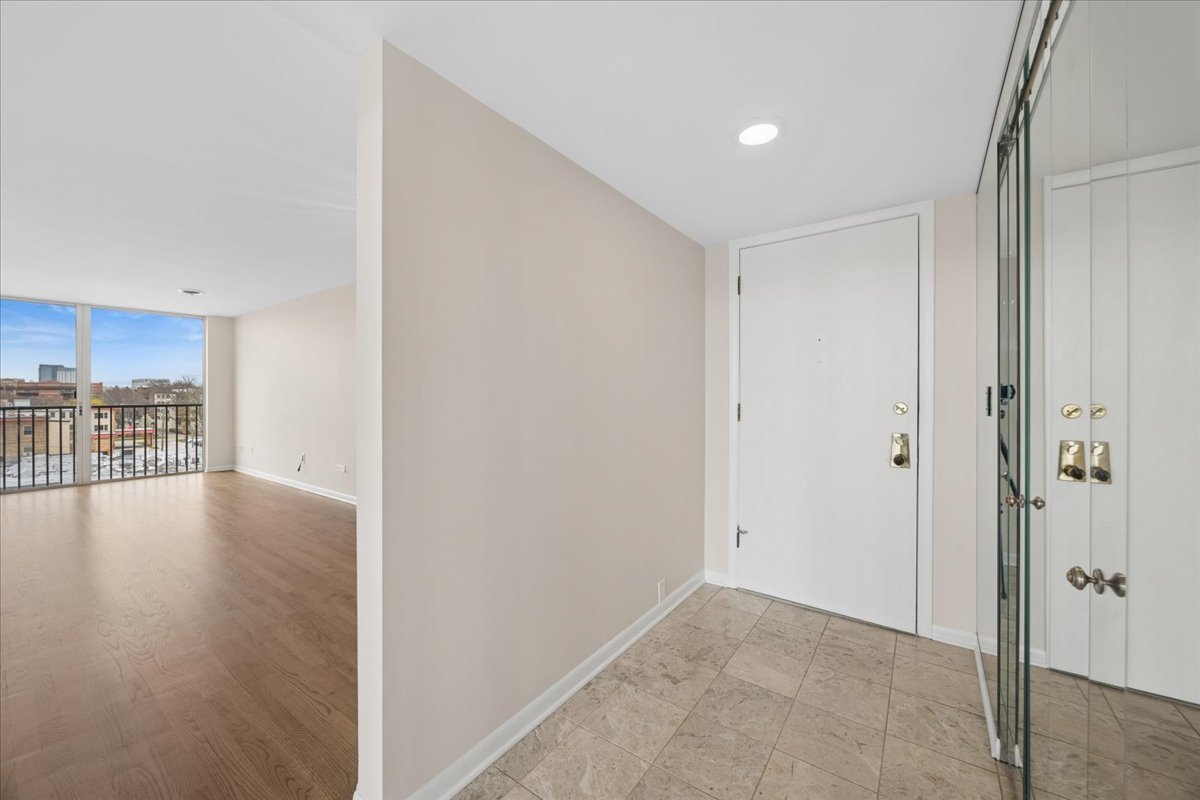 424 Park Avenue #501, River Forest, IL