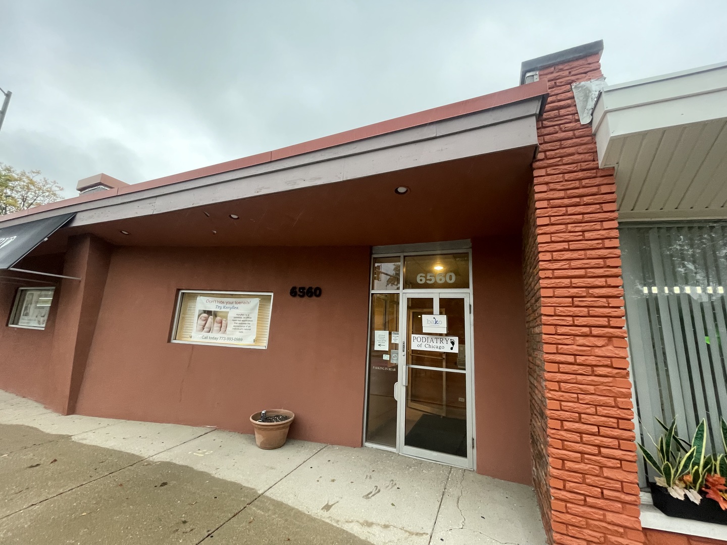 6560 W Higgins Avenue #101, Chicago, IL