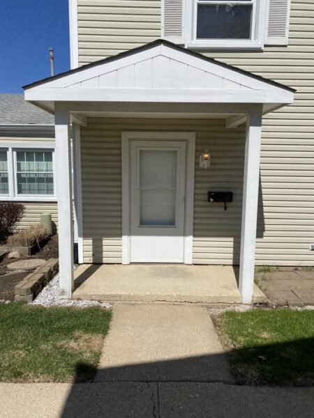 188 Robert Court #B, Bartlett, IL