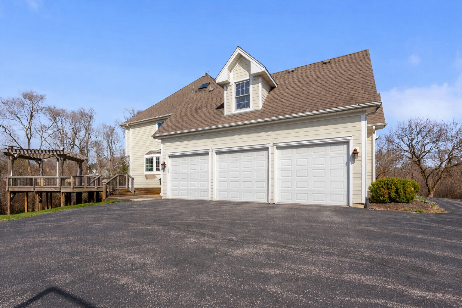 190 Wood Street, Inverness, IL