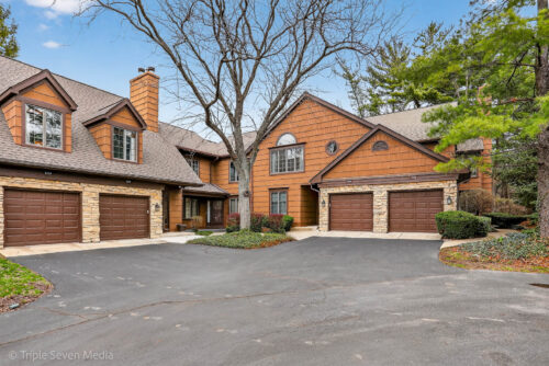 1120 Ponderosa Court, Darien, IL