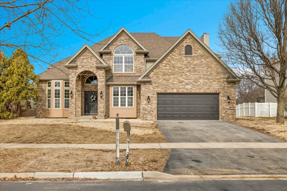 555 Bluestem Drive, Yorkville, IL