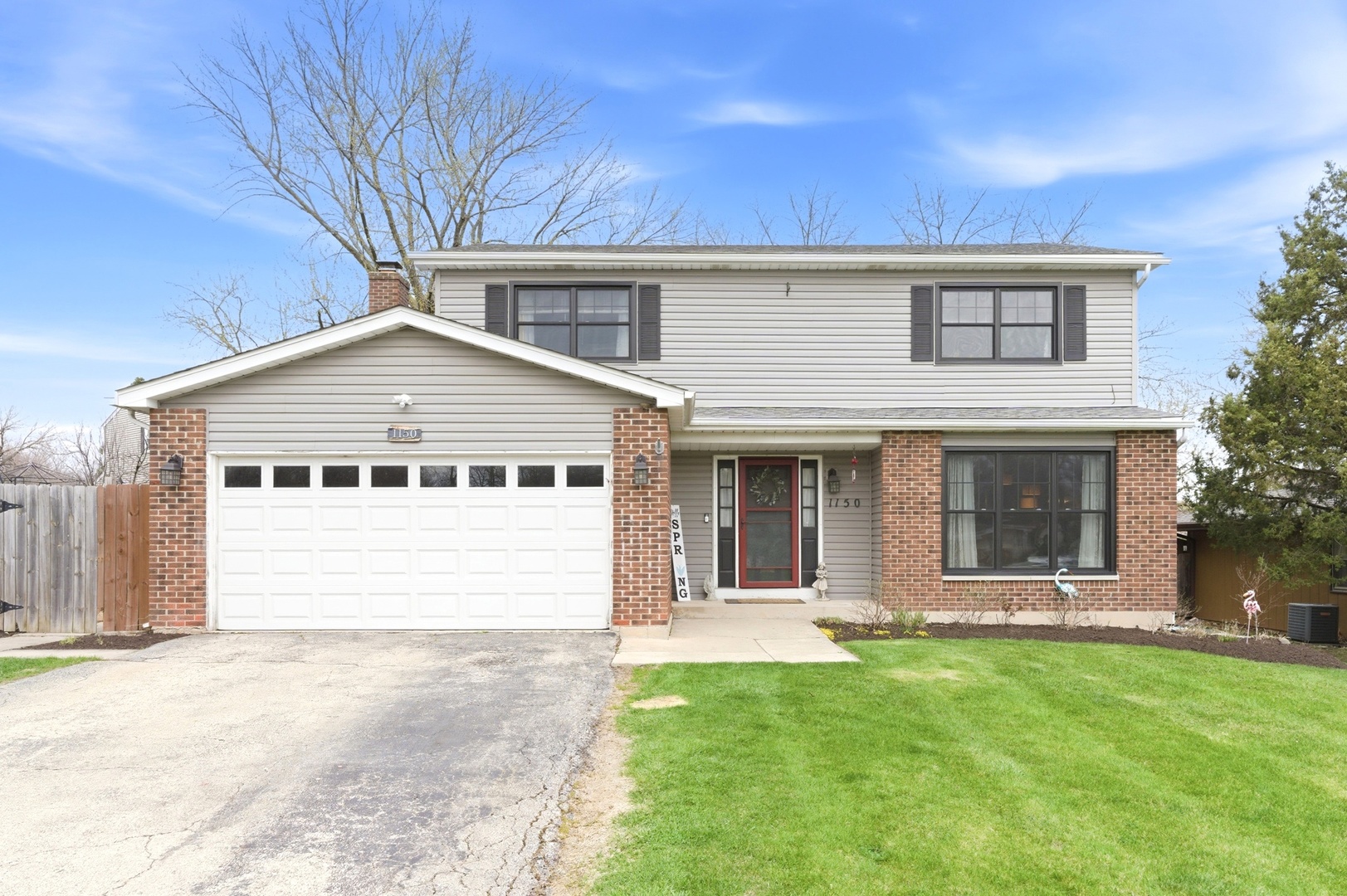 1150 Lehnertz Avenue, Aurora, IL